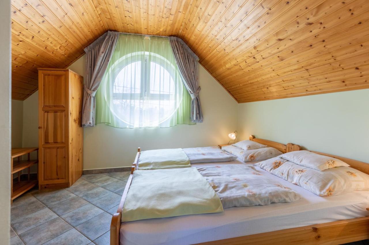 Aranyapartman Hajdúszoboszló Esterno foto