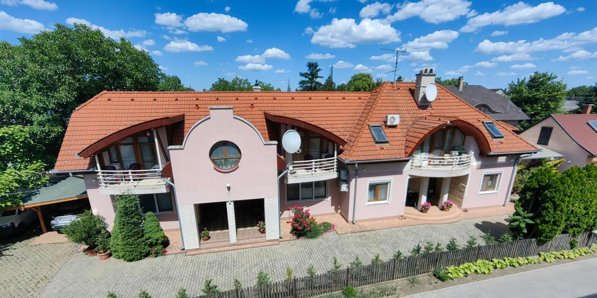 Aranyapartman Hajdúszoboszló Esterno foto